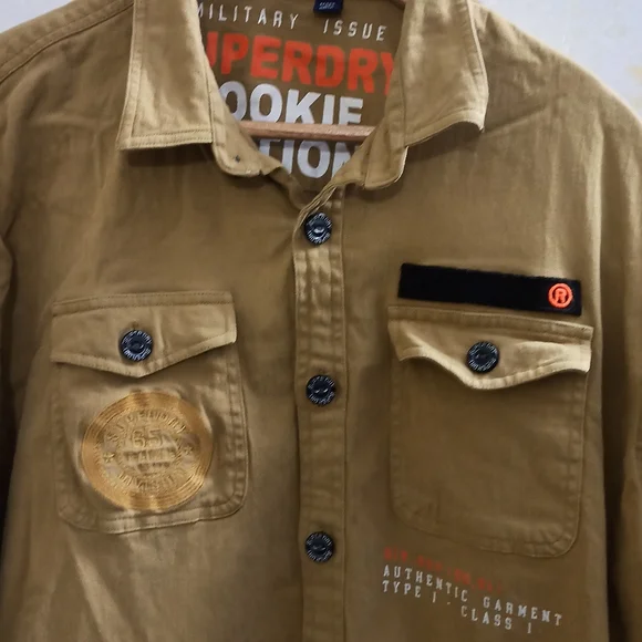 Superdry - Picture 2 of 11